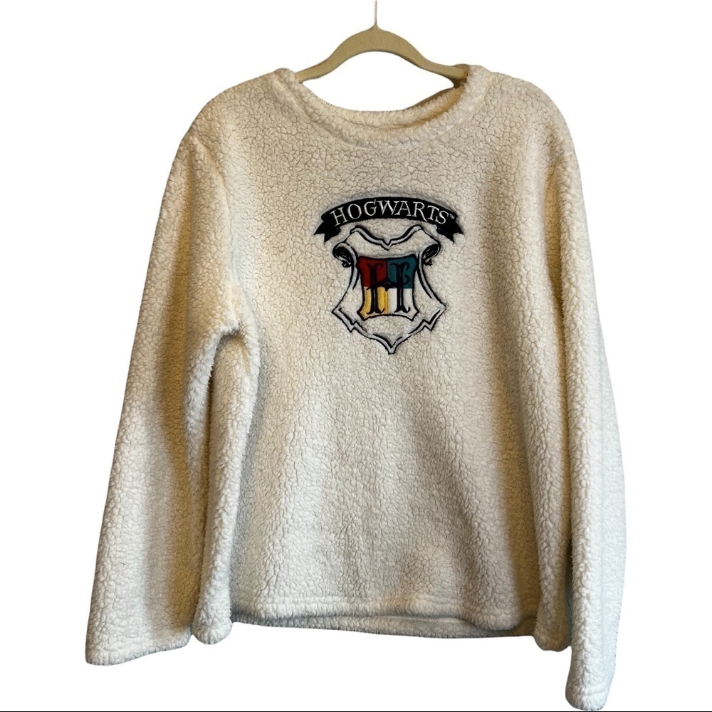 Harry Potter Faux Fur long sleeve Sleepwear with Hogwarts Monogram XL